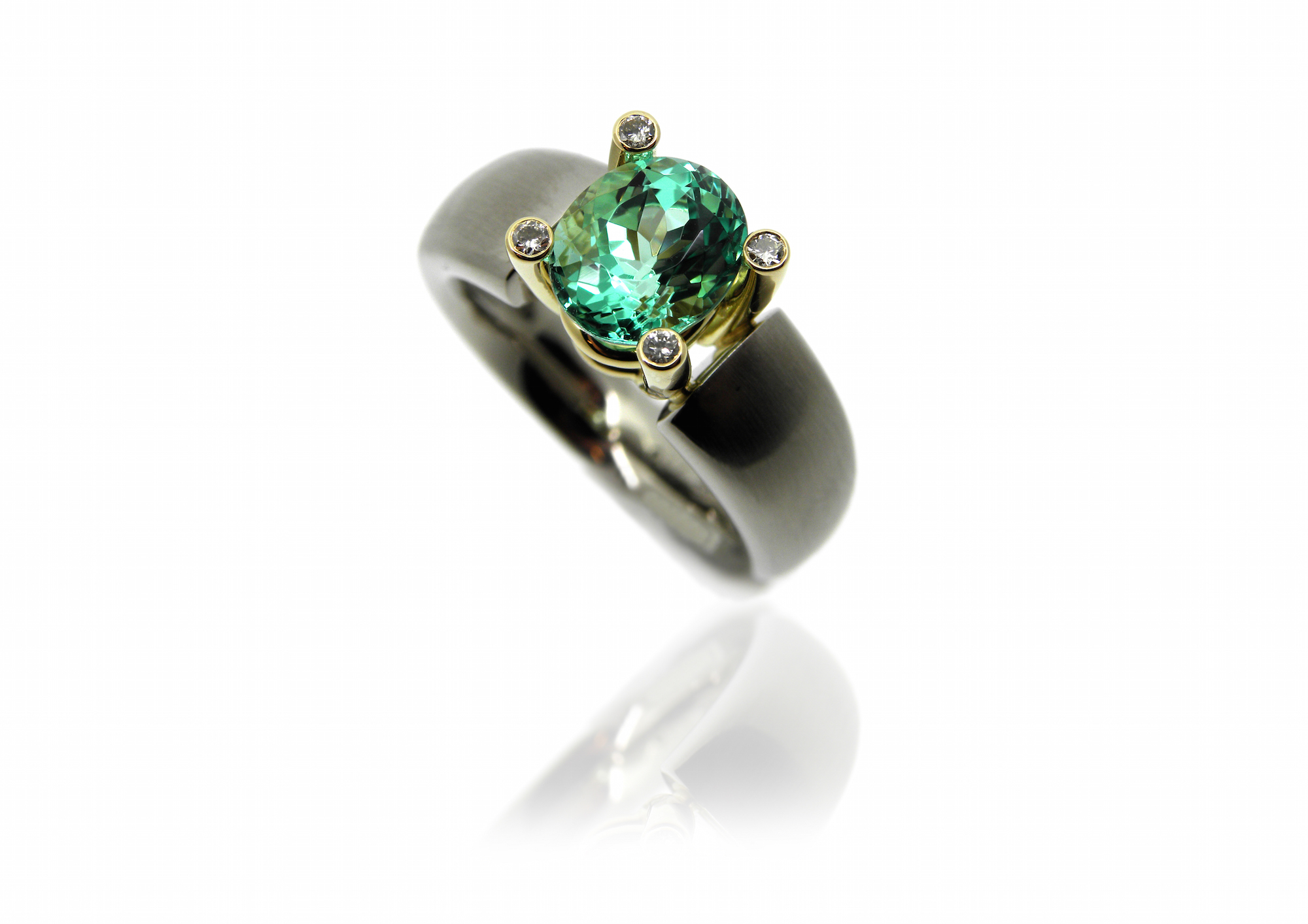 Damenring, Cocktailring, Weissgold, Gelbgold, Beryll, Brillanten, Goldschmiede, Schmuck