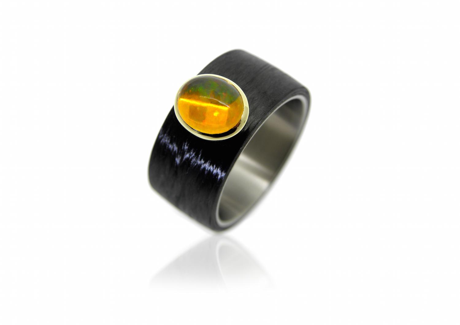 Damenring,Weissgold,Gelbgold,Carbon,Feueropal,Cabochon,Schraubsystem,Anfertigung_Goldschmied,Faktor S, Winterthur
