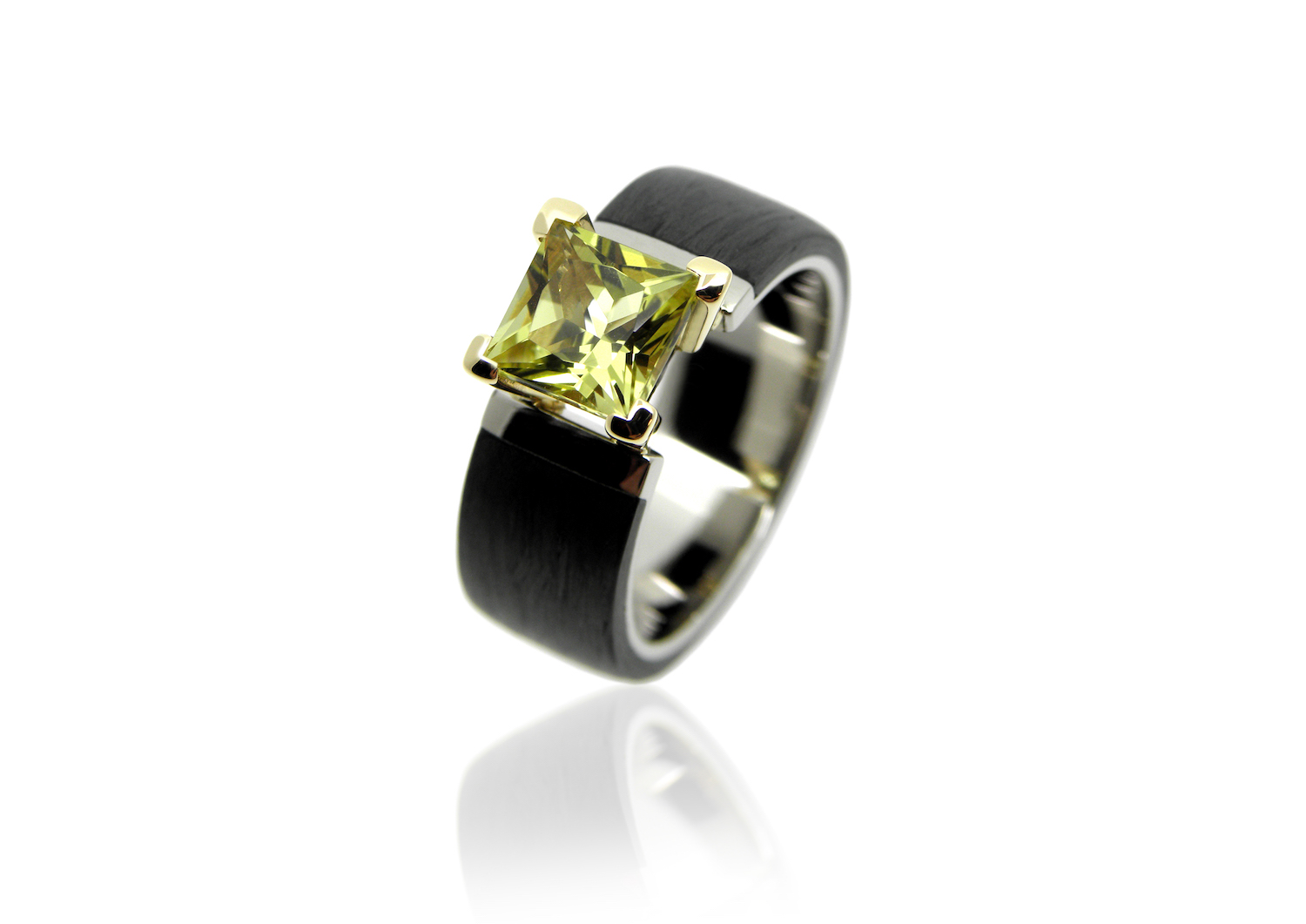 Damenring, Ring, Weissgold, Gelbgold, Carbon, Lemoncitrin, Citrin, gelb, Princess, oval, facettiert, Goldschmiede, Anfertigung, Schmuck, Faktor S, Winterthur